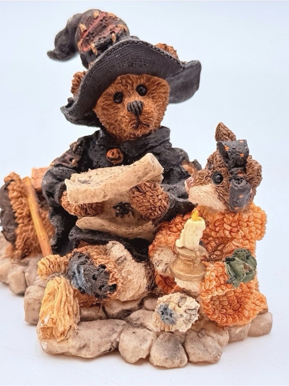 Boyds Bears VTG Halloween Emma the Witchy Bear 2269 very retired,, autumn witch
